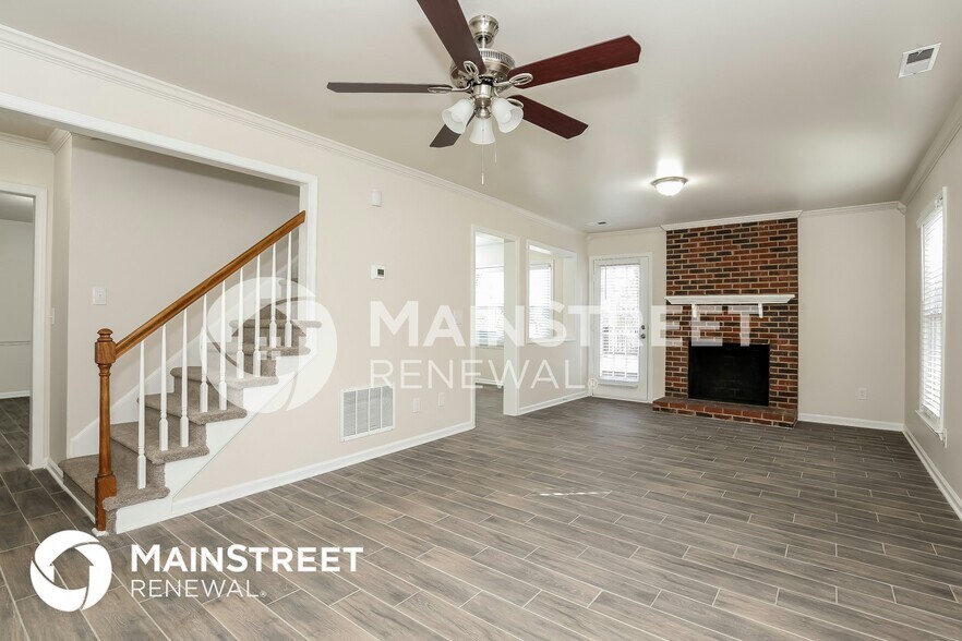 Building Photo - 6805 River Hills Dr