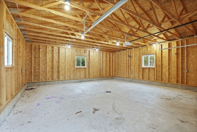 Building Photo - You won't want to miss this home