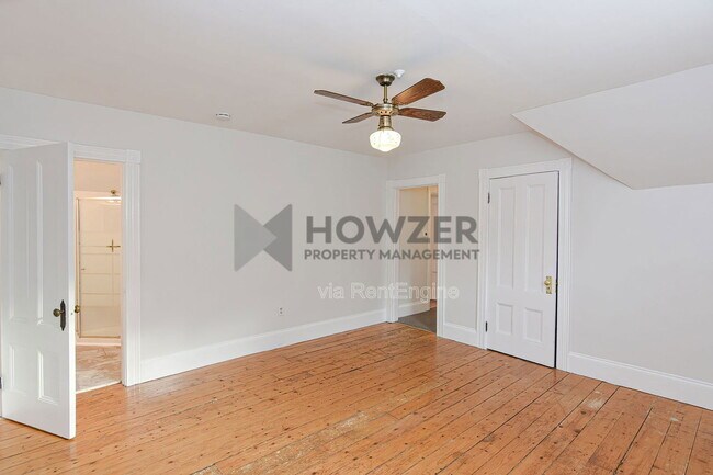 Building Photo - 27 Hayward St