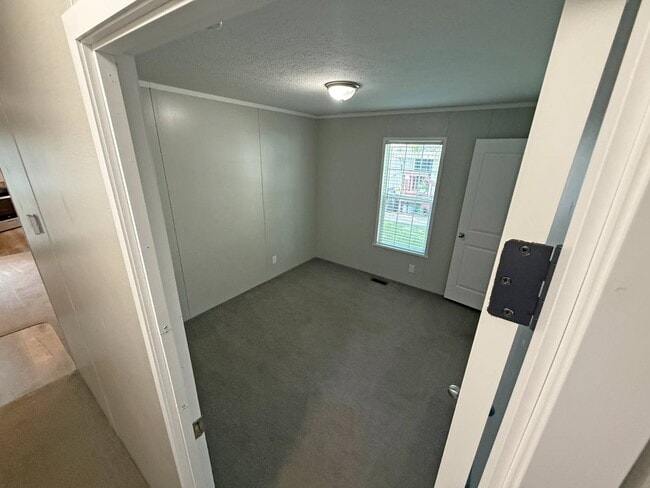 Building Photo - 2900 N Apperson Way
