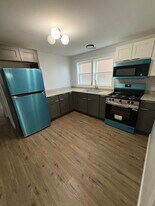 Building Photo - 1619 E 74th Pl