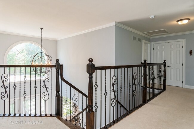 Building Photo - 2328 Simsbury Ct