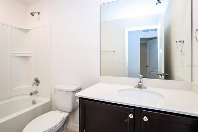 Building Photo - 1674 Hideaway Flat St