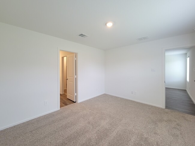 Building Photo - 14316 Leafy Willow Dr