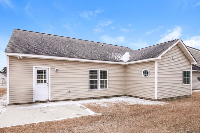 Building Photo - 2202 King Malcolm Ln