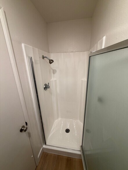 Building Photo - 664 Sunfish Way