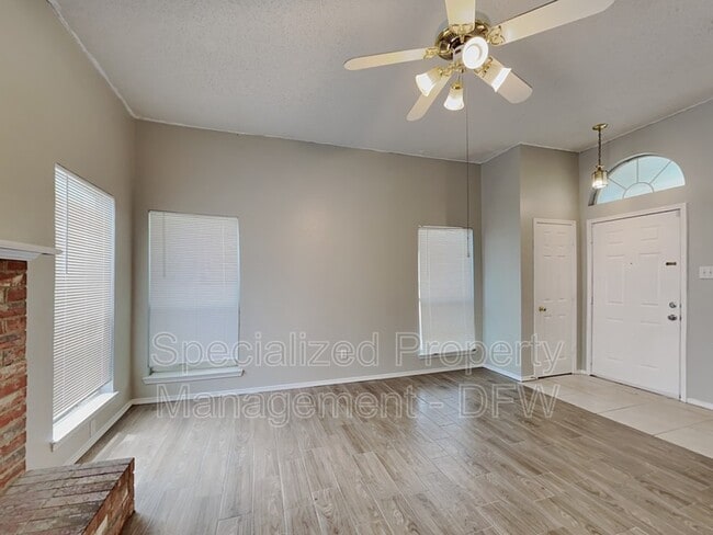 Building Photo - 311 Toronto Cir