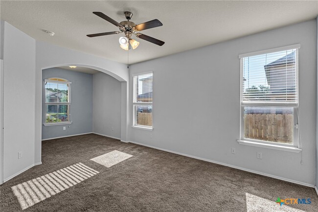 Building Photo - 1310 Stonewall Ridge