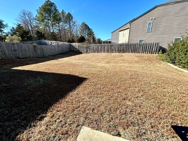 Building Photo - 3987 Tallowtree Ln