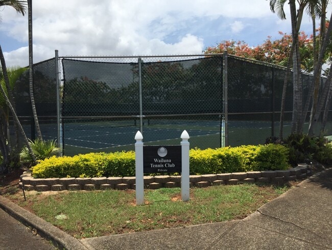 Building Photo - Spacious Wailuna! Centrally Located!