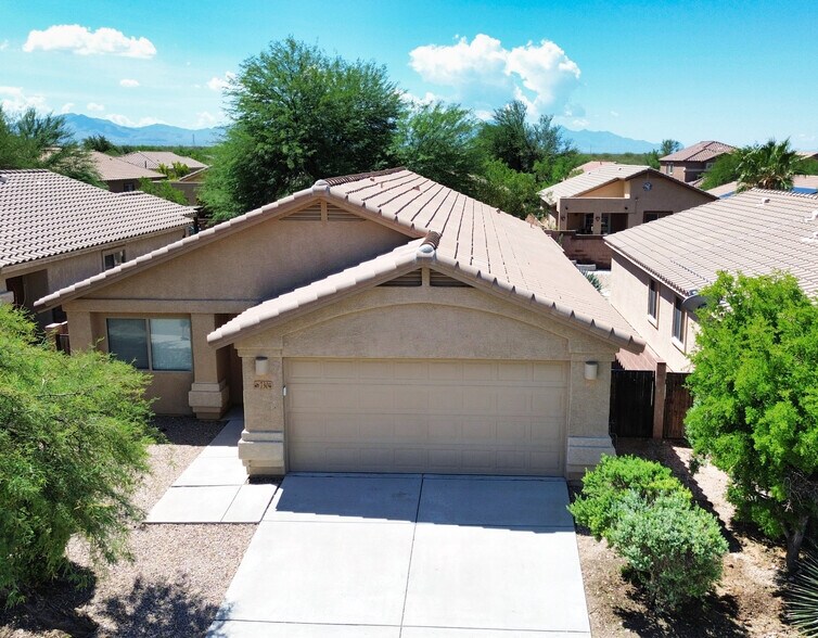 Building Photo - 7304 E Laughing Tree Ln