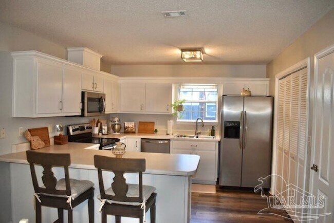 Building Photo - 3300 Meghans Way