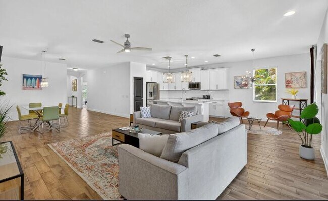 Building Photo - 743 129th St NE