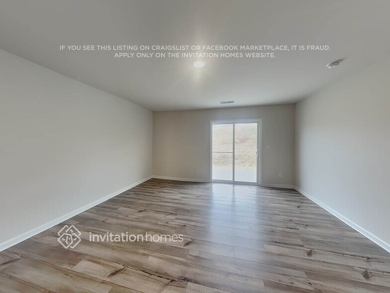 Building Photo - 5113 Spring Breeze Blvd