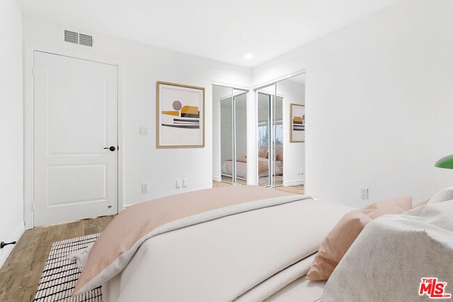 Building Photo - 1255 Federal Ave