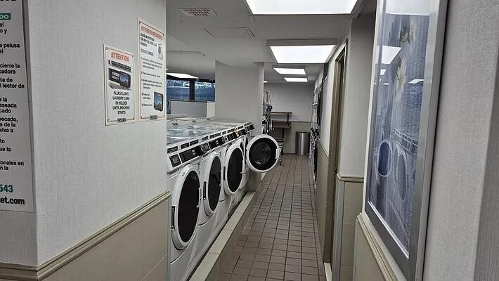 Building Photo - 1623 Third Avenue