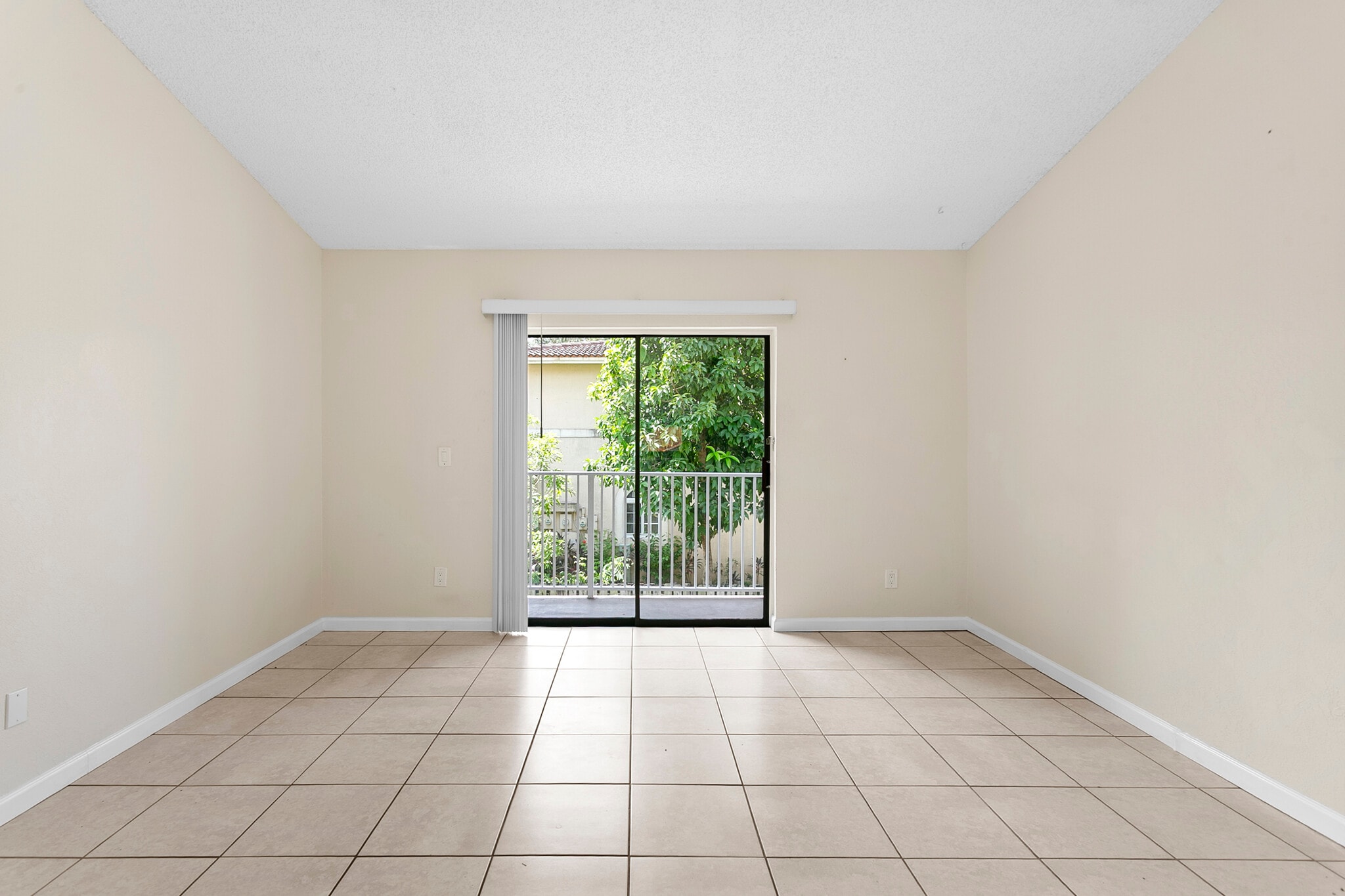 Building Photo - 11492 NW 45th St