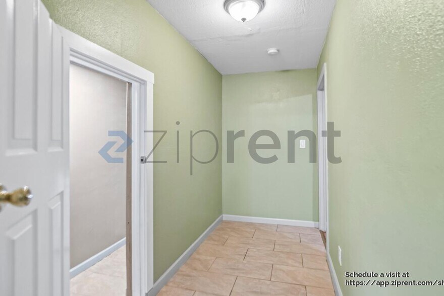 Building Photo - 1820 International Blvd