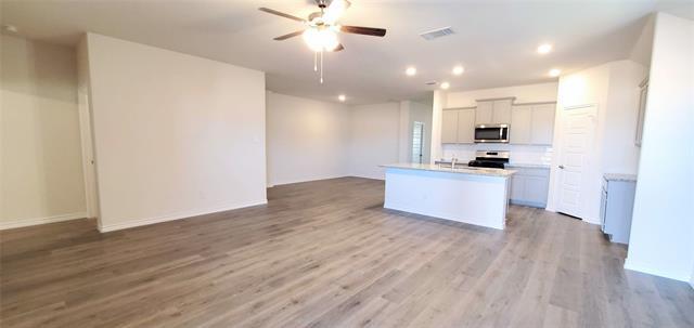 Building Photo - 808 Marigold St