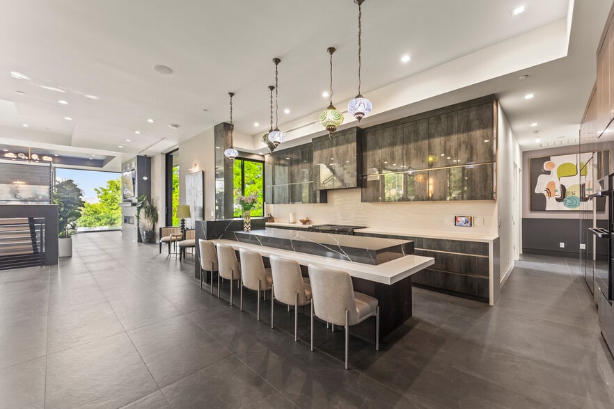 Building Photo - 3712 Broadlawn Dr