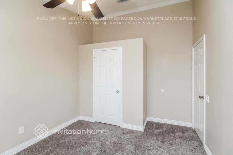 Building Photo - 411 Merritt St