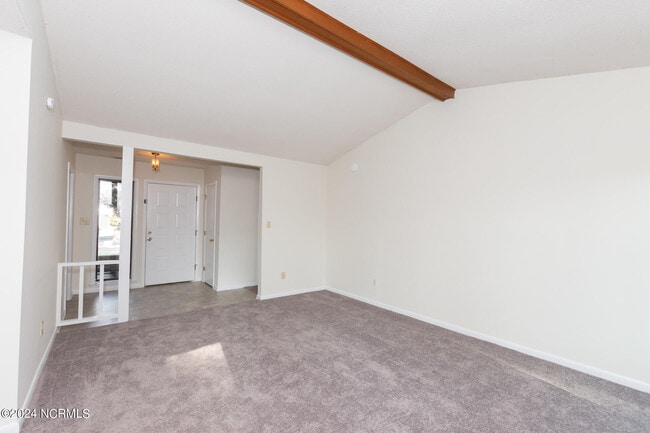 Building Photo - 111 Cherrywood Ct