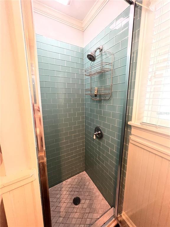 Building Photo - 433 SE 7th St