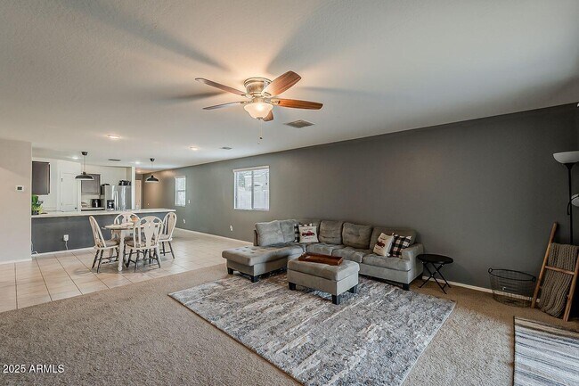 Building Photo - 8721 S 253rd Dr