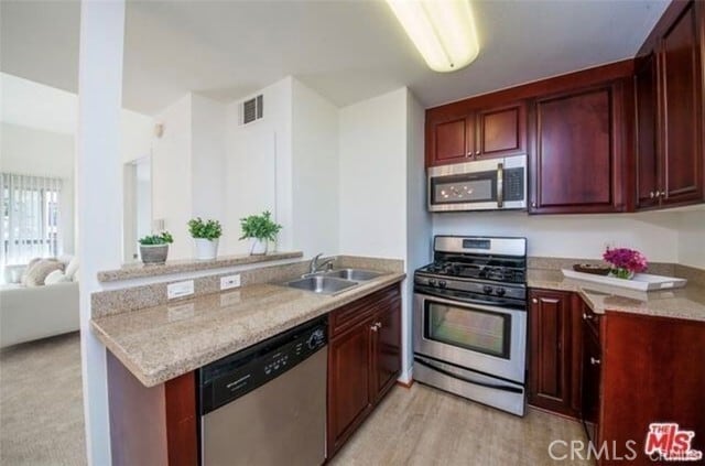 Building Photo - 5535 Canoga Ave