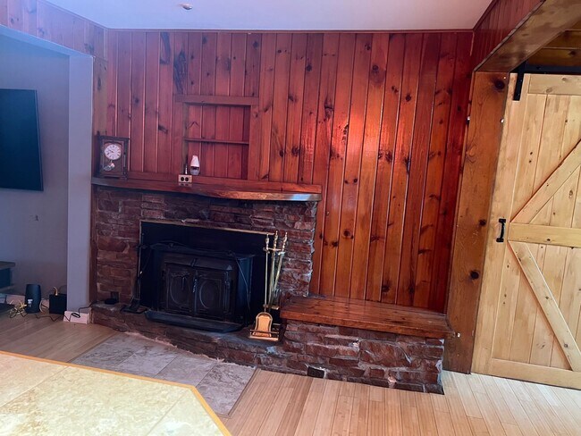 Building Photo - 69 Leroy Street