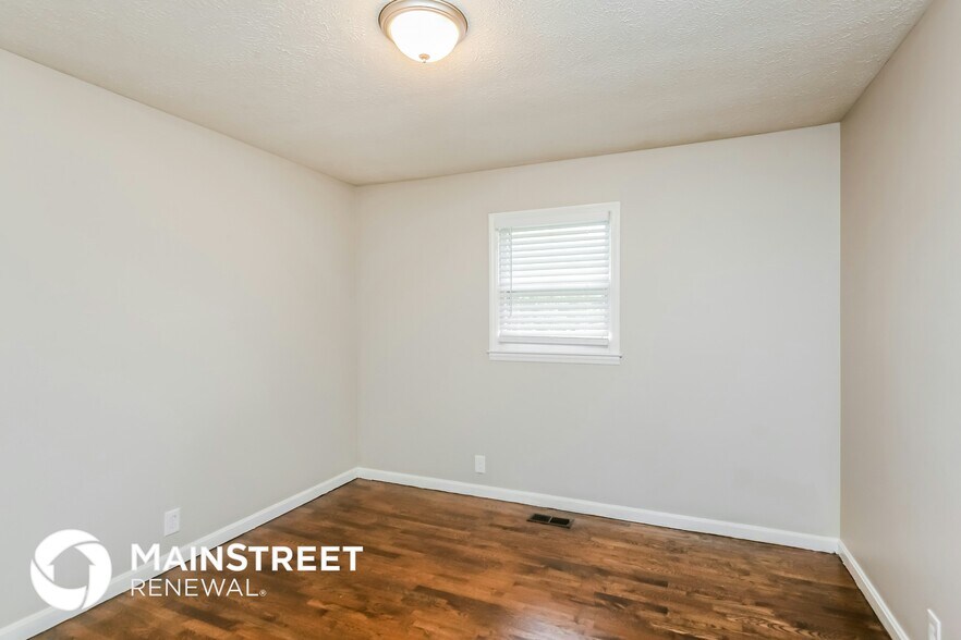 Building Photo - 2309 Stephens Cir