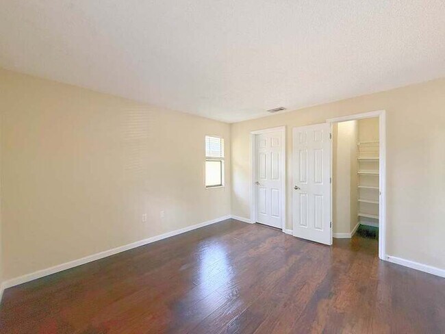 Building Photo - 10155 Sailwinds Blvd S
