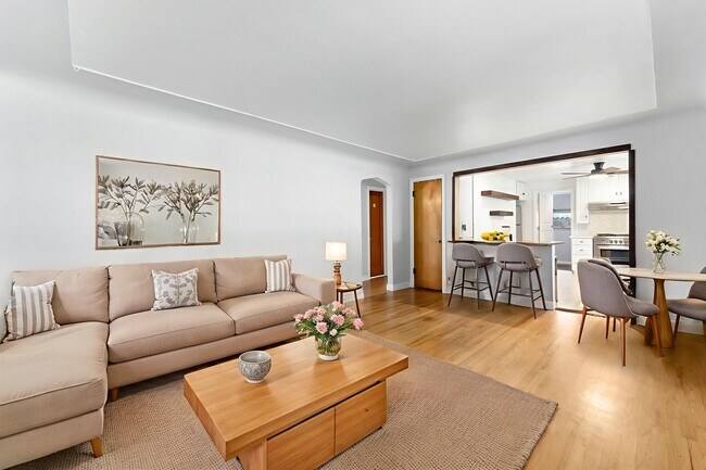 Primary Photo - 4301 Marshall St