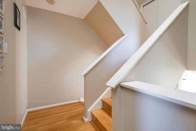 Building Photo - 9308 Canterbury Riding