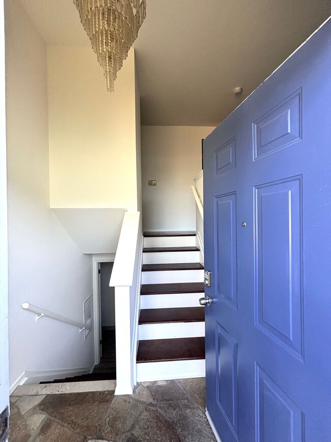 Building Photo - Gorgeous 4-Bd House | Huge Deck, Huge Fenced Yard, & Bonus Room!
