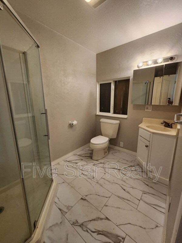 Building Photo - 12896 Rices Crossing Rd