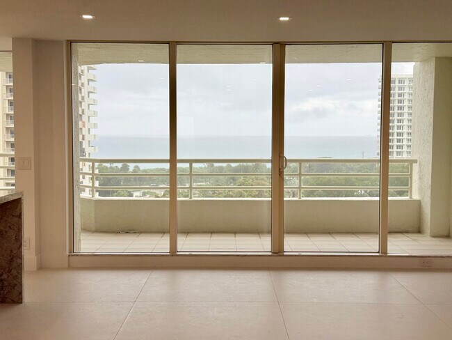 Building Photo - 4201 N Ocean Blvd