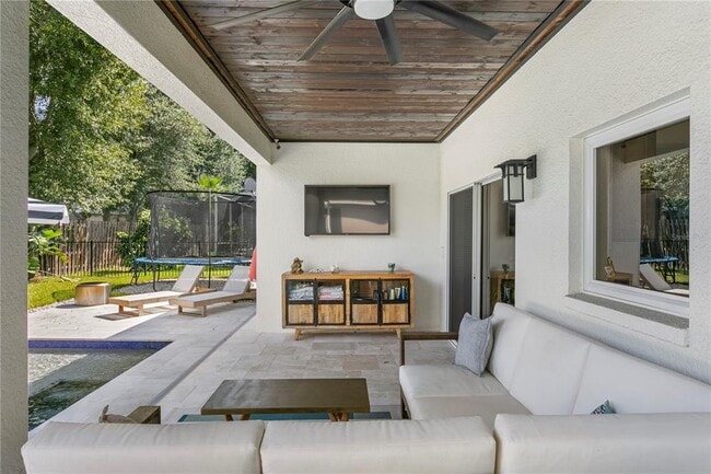 Building Photo - 2107 Branch Hill St