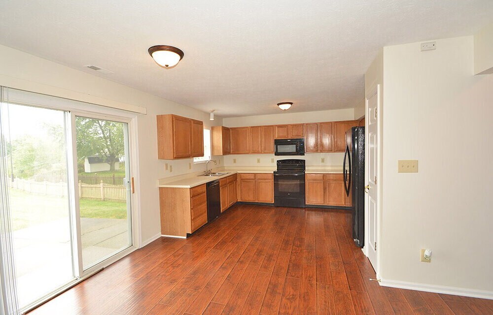 Building Photo - 453 Yorktown Ln