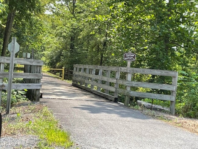 Building Photo - 910 Furnace Run Rd