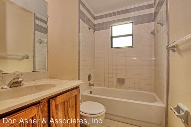 Building Photo - 3 br, 2 bath House - 330 Cocoa Court