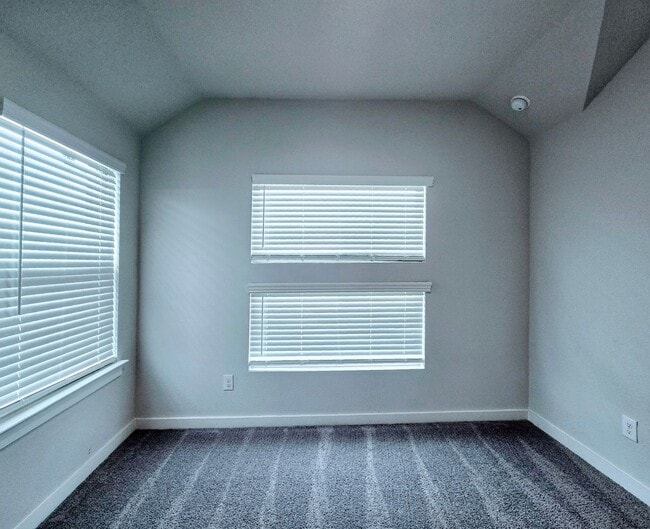 Building Photo - 4812 Grandiose Dr