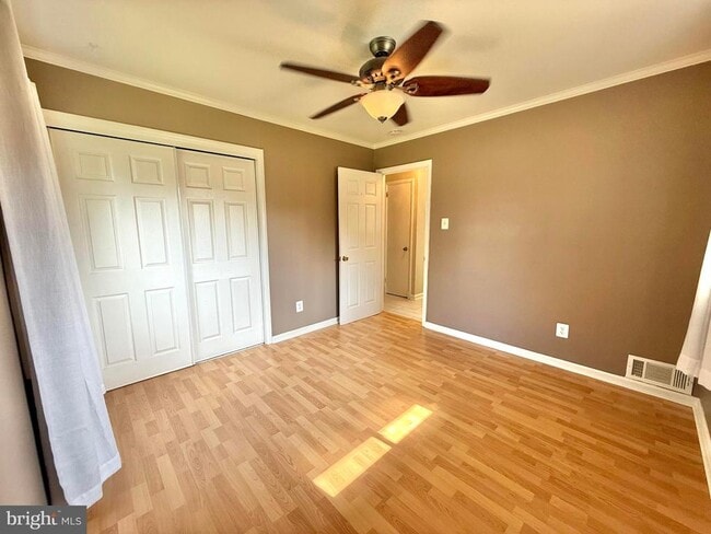 Building Photo - 5413 Ives Pl