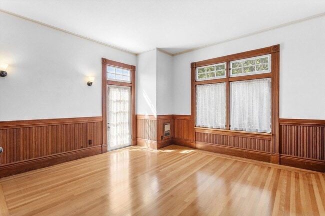 Building Photo - 1236 Sherman St