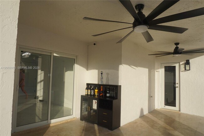 Building Photo - 15614 SW 110th Terrace
