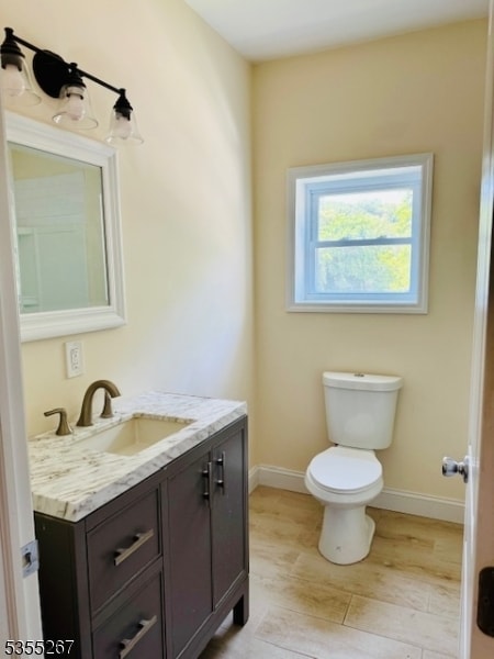 Building Photo - 3 Bank St