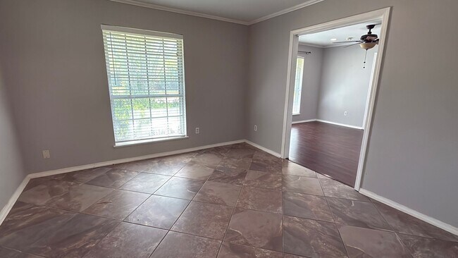 Building Photo - 1548 Ramberlyn Way