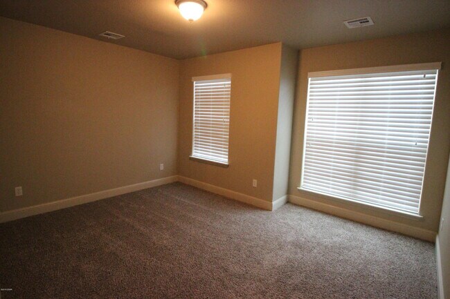 Building Photo - 3011 Dusty Ln