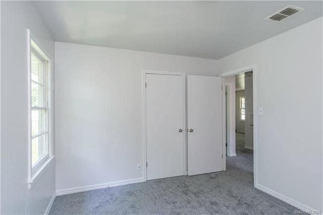 Building Photo - 443 Browning St