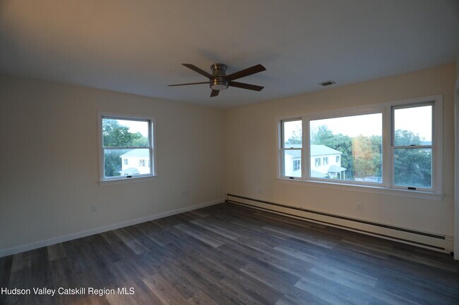 Building Photo - 87 Overlook Ests